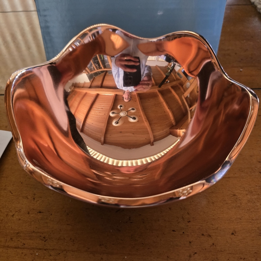 New Vintage 2000 Nambé Copper Canyon Bowl by Lisa Smith - Picture 2 of 12